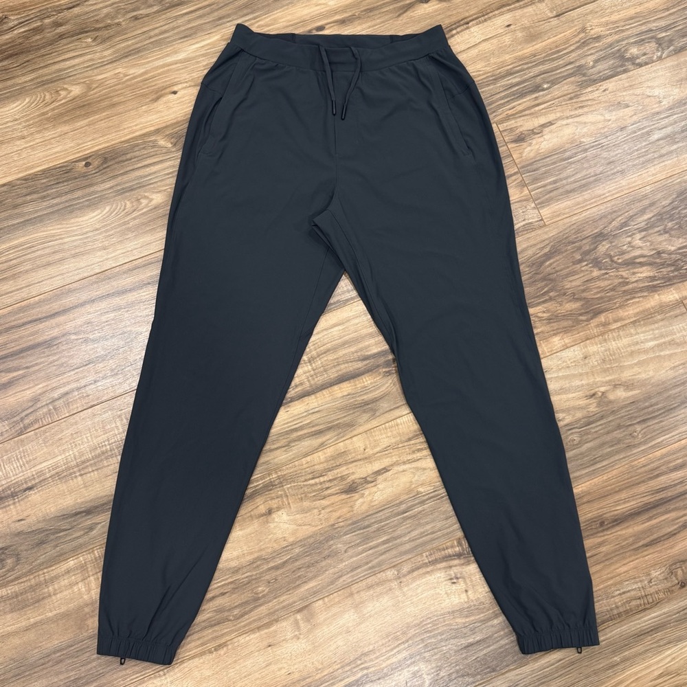 Lululemon Surge Jogger 29" Size M Graphite Grey Colorway